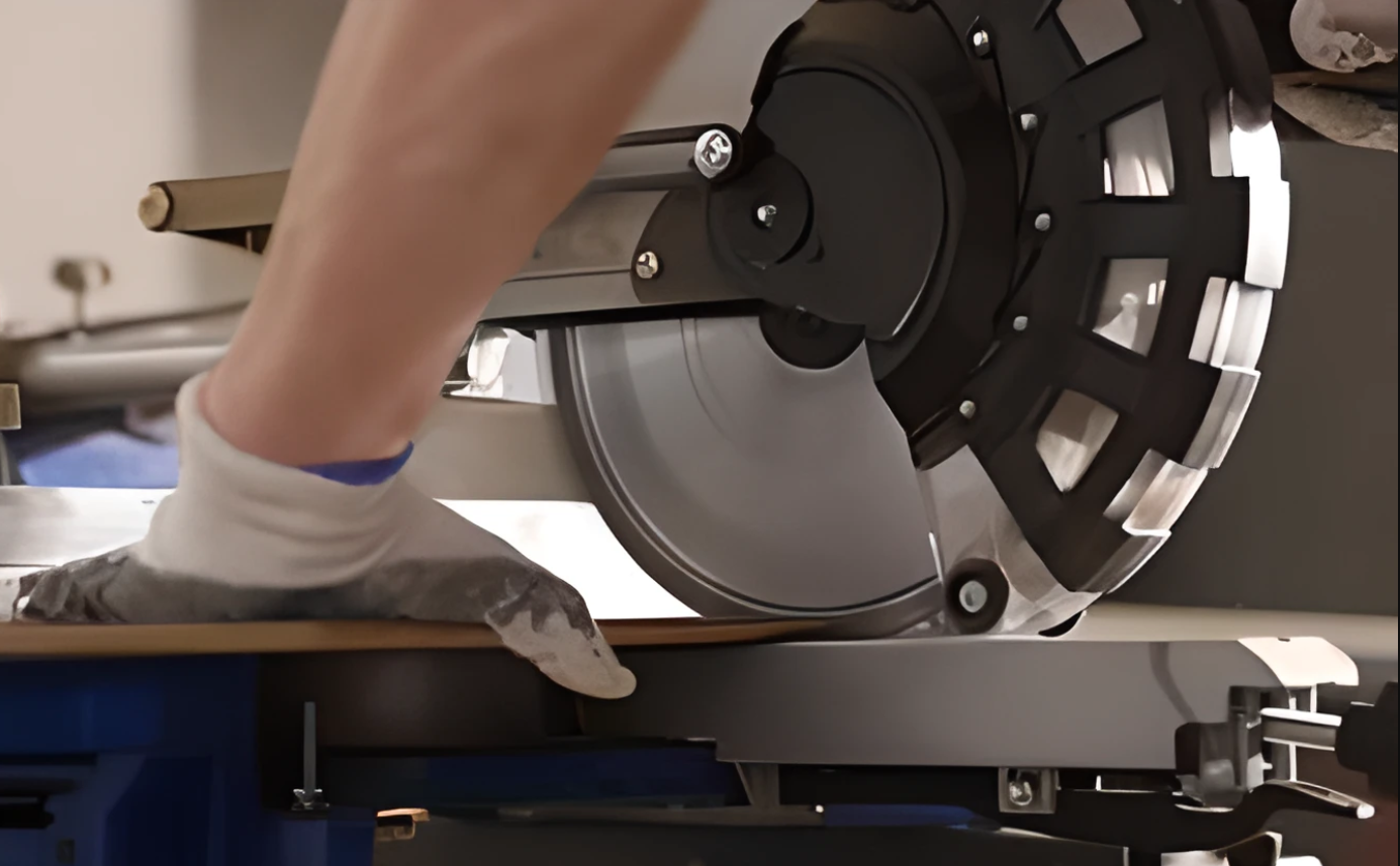 Con EXPOMAQ puedes asegurar la mejor calidad en tus obras con nuestra maquinaria, que te ofrece seguridad, productividad y precio accesible. Para que tu rendimiento se vea reflejado en cada compra.